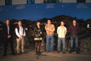 La alcaldesa y concejales de Yaiza en la inauguración del portal web.