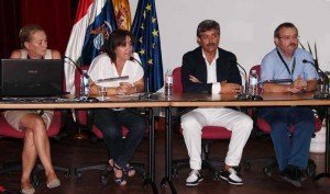 La alcaldesa de Yaiza dio la bienvenida a la jornada del viernes web