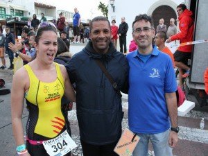 La triatleta catalana Anna Godoy, aspirante a un cupo en los Olímpicos de Río 2016, aprovechó el Timanfaya Triathlon como test de preparación y conquistó el segundo puesto de la general. Anna dice que ha sido un "lujo" entrenar en Playa Blanca.