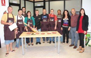 Acto de clausura del curso de corte de jamón celebrado la semana pasada.