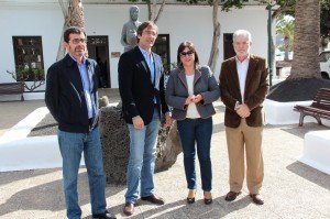 Encuentro entre el Cabildo y el Ayuntamiento de Yaiza.