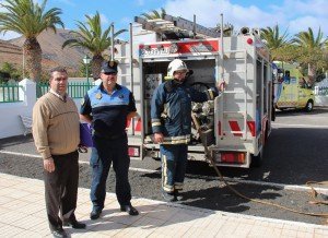 El concejal Franscico Guzmán y el jefe de la Policía Emilio Hernández. 