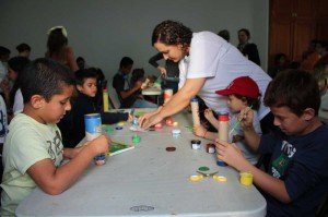 Creciendo Yaiza invita a los  chicos del municipio a participar de sus actividades. 