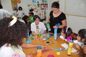 Los voluntarios y profesionales realizan un trabajo  fantástico.