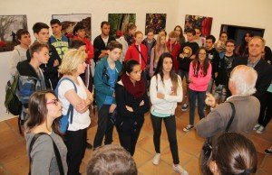 La exposición El Suelo se puede visitar en la Casa de la Cultura Benito Pérez Armas. 