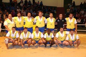 La primera luchada será este viernes a las 21:00 horas en la Nave de Uga.