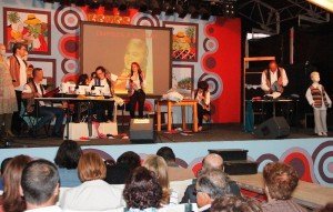 Activa participación de vecinos. 
