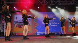 Coreografía que dio inicio a la velada.
