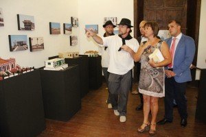 Apertura de la muestra de Blas Noda. 