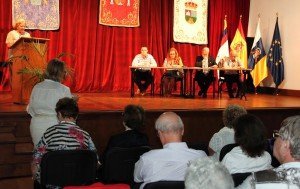 Yaiza invita al recital del próximo sábado (20:30 horas) en la Casa de la Cultura Benito Pérez Armas. 