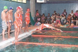 Gladys Acuña declara que “El Ayuntamiento mantiene su compromiso de fomentar actividades saludables para niños y jóvenes”.  Las inscripciones están abiertas de cara a  la temporada 2015 – 2016. 