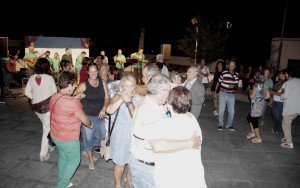 Gladys Acuña asegura la continuidad de actividades que favorecen la integración social y recreo de los mayores del municipio. 