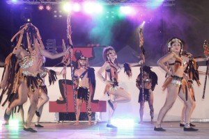La comparsa estará en los carnavales de la Isla con actuación estelar en la Gala Drag Queen de Playa Blanca el viernes 4 de marzo.