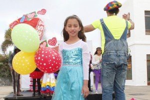 Nadira Brito Cabrera representa a los más chicos en las fiestas del próximo fin de semana. El sur de Lanzarote tiene listo el programa de tres días para el disfrute de vecinos y turistas.