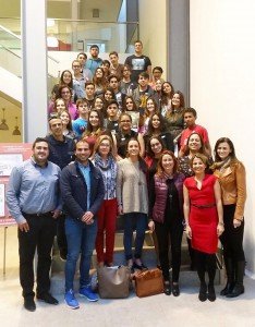 alumnos y tecnicos escalera (2)