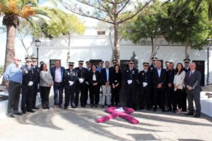 Agentes del Cuerpo municipal son distinguidos por 25 y 30 años de servicio. El programa de celebración de la semana en honor a la Patrona realizó jornadas formativas.