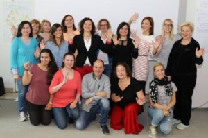 El centro educativo finaliza un proyecto de dos años en el extranjero actualizando técnicas de aprendizaje, intercambiando conocimientos y mejorando competencias en lengua inglesa. El Ayuntamiento exalta el trabajo del CEIP Yaiza citándolo como un ejemplo a seguir por los colegios de Canarias.